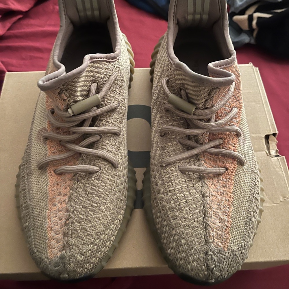 Yeezys Boost 350 V2